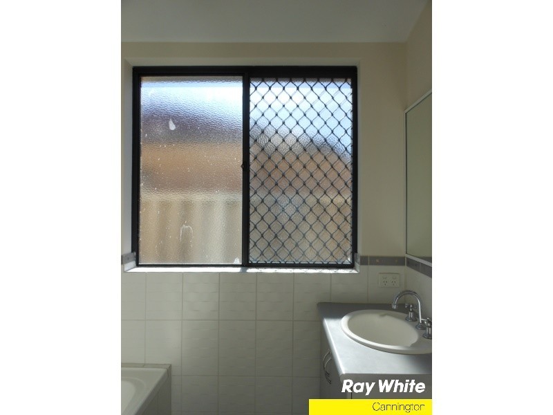 1/163 Hamilton Street, Queens Park WA 6107