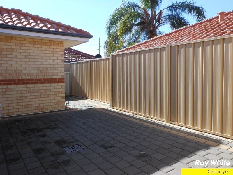 1/163 Hamilton Street, Queens Park WA 6107