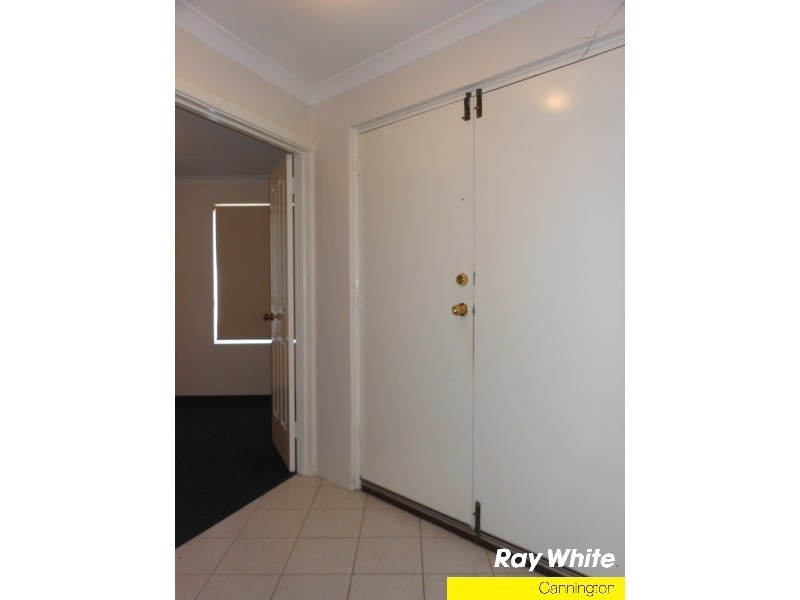 2/31 Holder Street, St James WA 6102