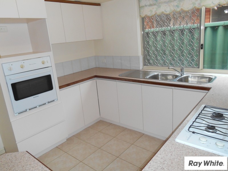 1a Herndon Close, Cannington WA 6107