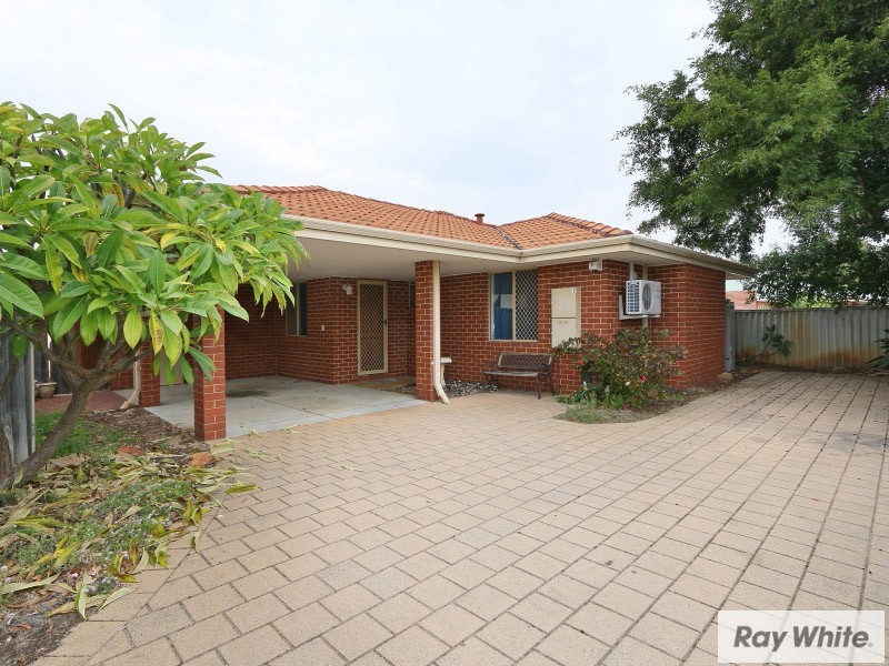 1/50 Leach Highway, Wilson WA 6107
