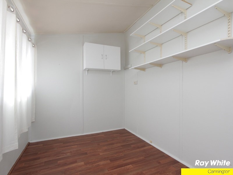 25 Second Avenue, Rossmoyne WA 6148