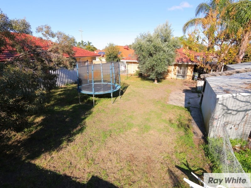 24 Henry Street, East Cannington WA 6107