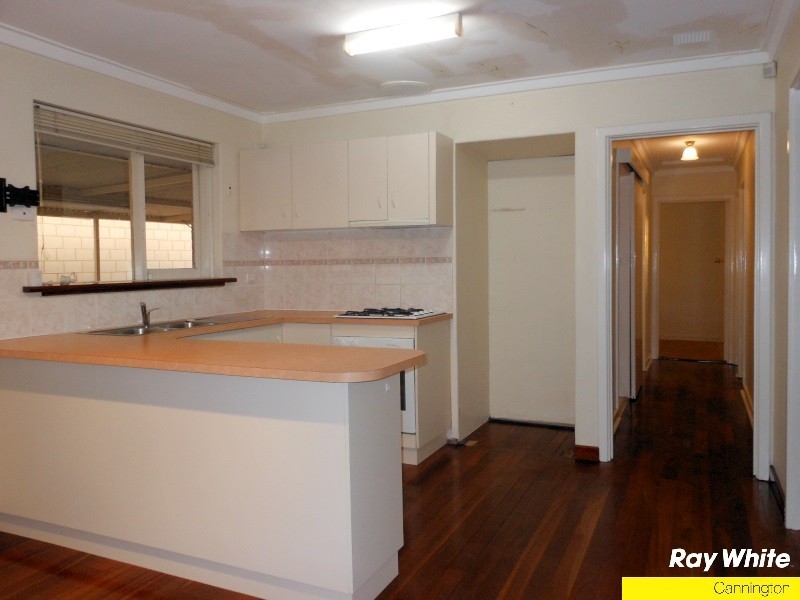 31A Faversham Street, Beckenham WA 6107