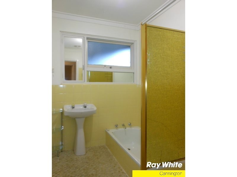 31A Faversham Street, Beckenham WA 6107