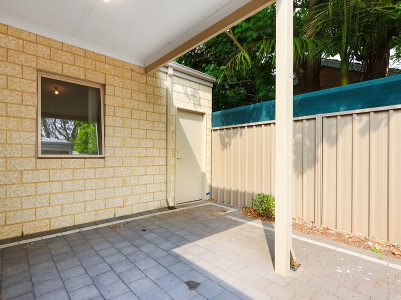 15a Mona Avenue, Beckenham WA 6107