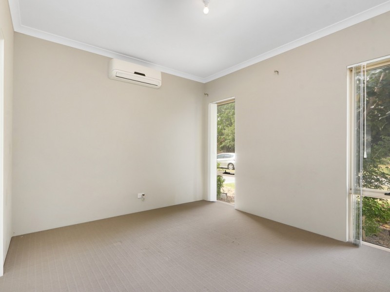 15a Mona Avenue, Beckenham WA 6107