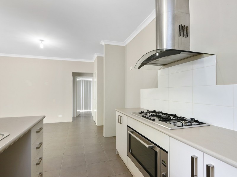 15a Mona Avenue, Beckenham WA 6107