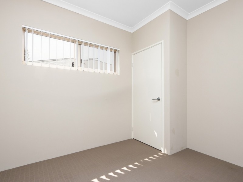 15a Mona Avenue, Beckenham WA 6107