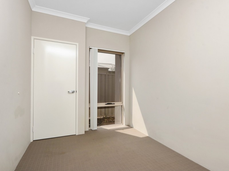 15a Mona Avenue, Beckenham WA 6107