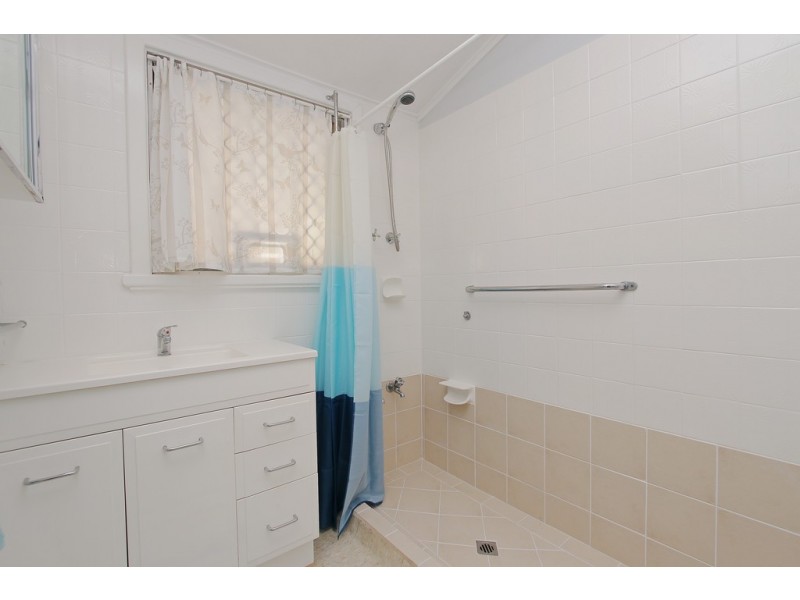 3 Bagoda Street, Queens Park WA 6107