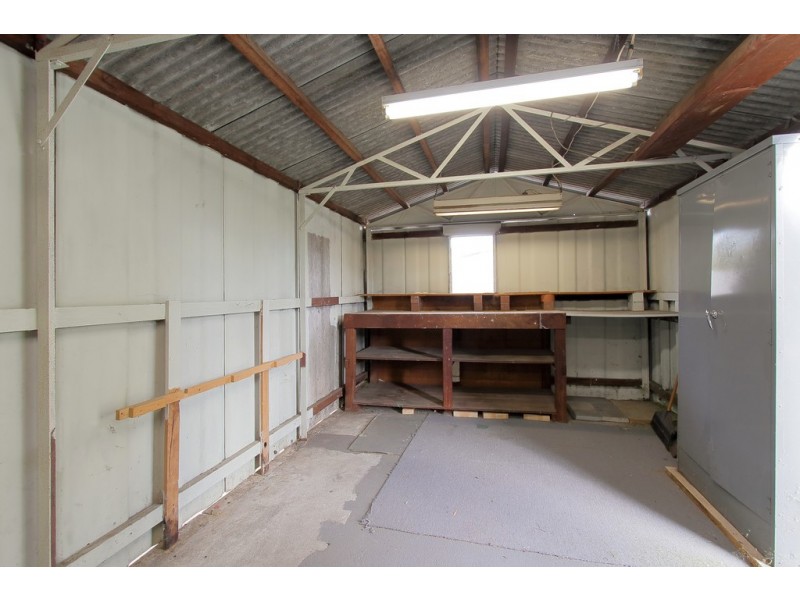 3 Bagoda Street, Queens Park WA 6107