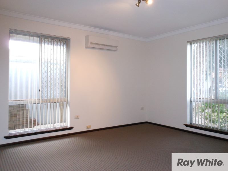 19 Walton Street, Queens Park WA 6107