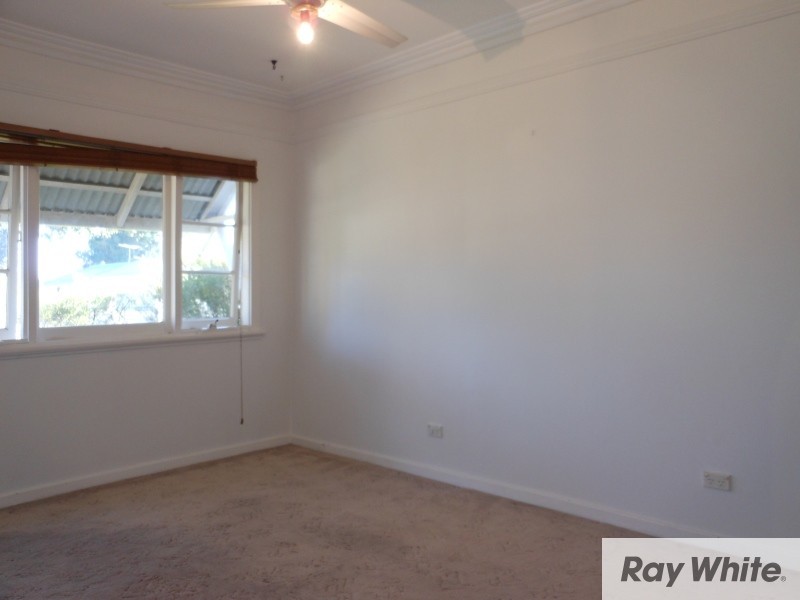 94 Celebration Street, Beckenham WA 6107