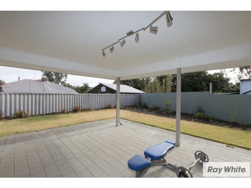 12 Dutton Street, Northam WA 6401