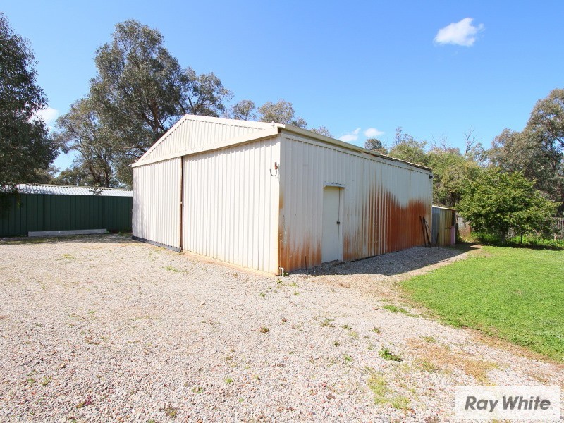 38 River Avenue, Maddington WA 6109