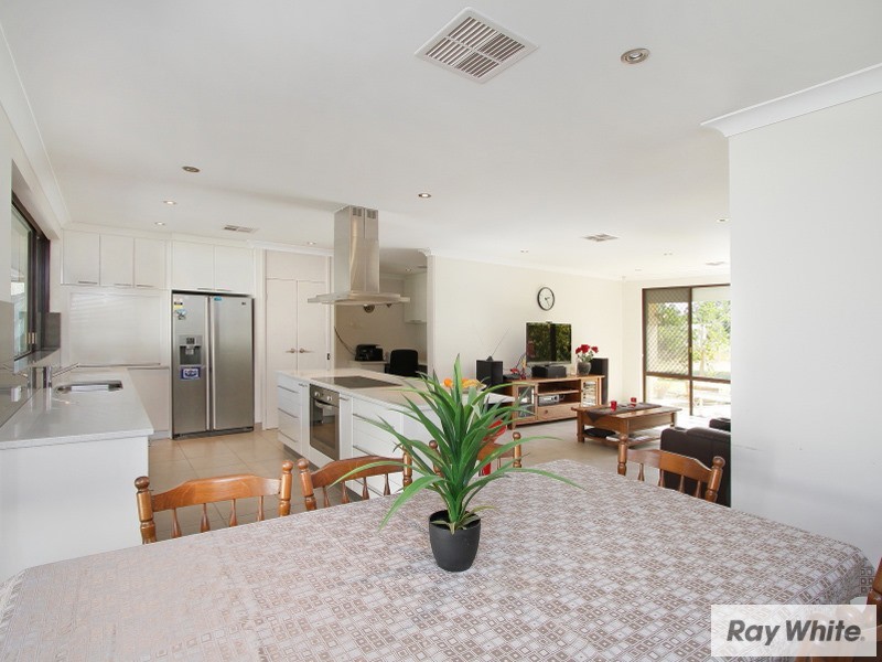 38 River Avenue, Maddington WA 6109