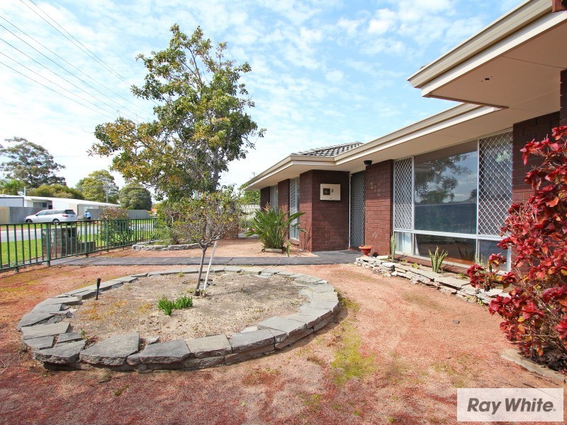 212 William Street, Beckenham WA 6107