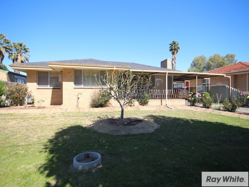 425 – 429 Sevenoaks Street, Beckenham WA 6107