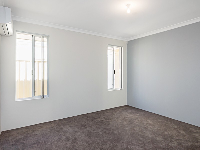 30 Cedar Way, Maddington WA 6109