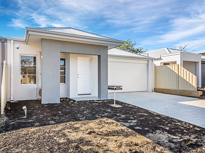 30 Cedar Way, Maddington WA 6109