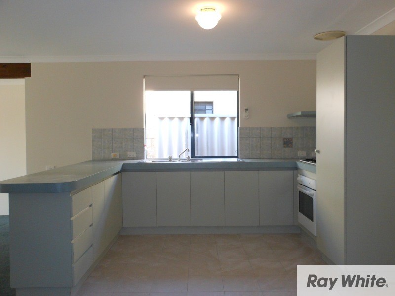 24 Richards Place, Cannington WA 6107