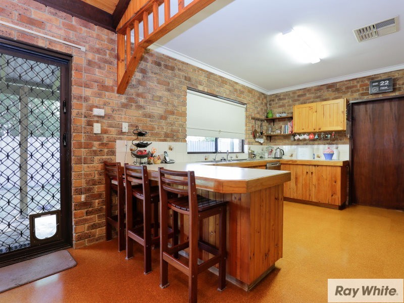 32 Dawson Avenue, Forrestfield WA 6058