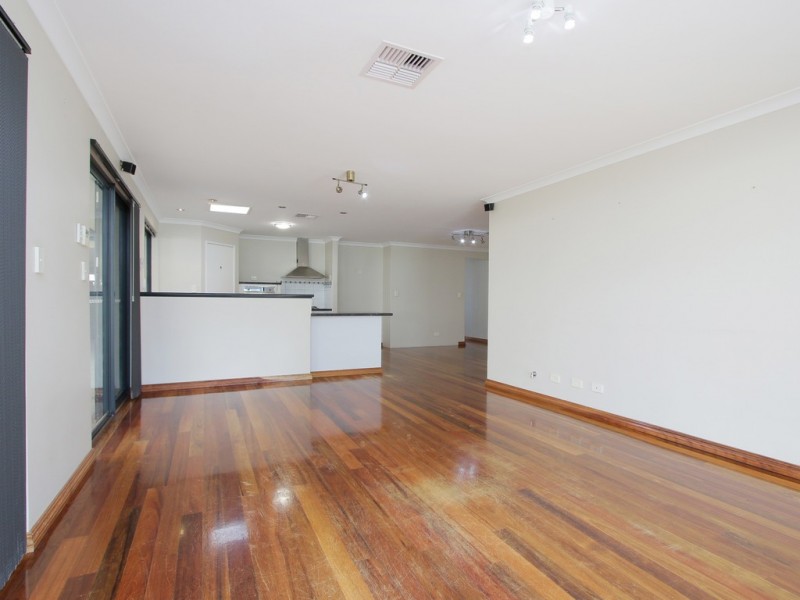 111 Fruit Tree Crescent, Forrestfield WA 6058