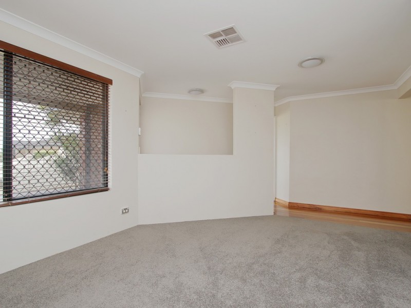 111 Fruit Tree Crescent, Forrestfield WA 6058