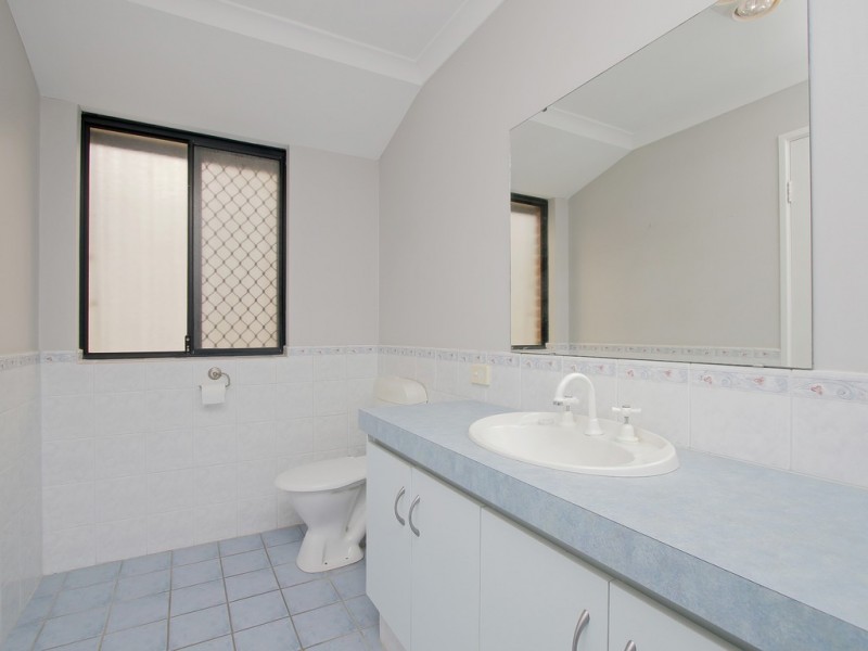 111 Fruit Tree Crescent, Forrestfield WA 6058