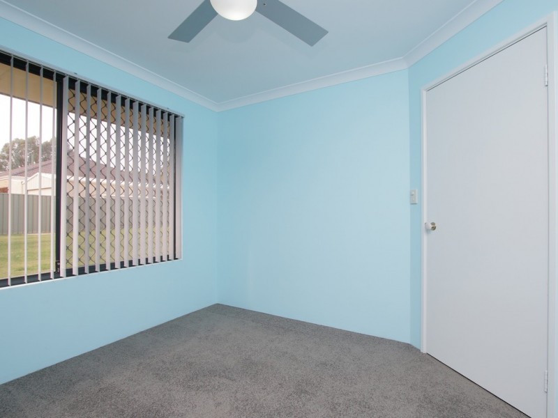 111 Fruit Tree Crescent, Forrestfield WA 6058
