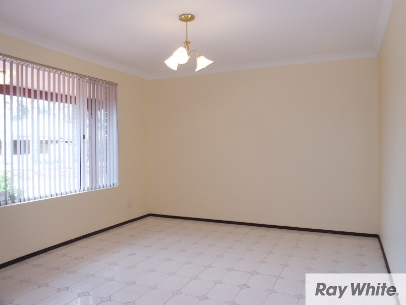 25 Ulandi Court, Beckenham WA 6107