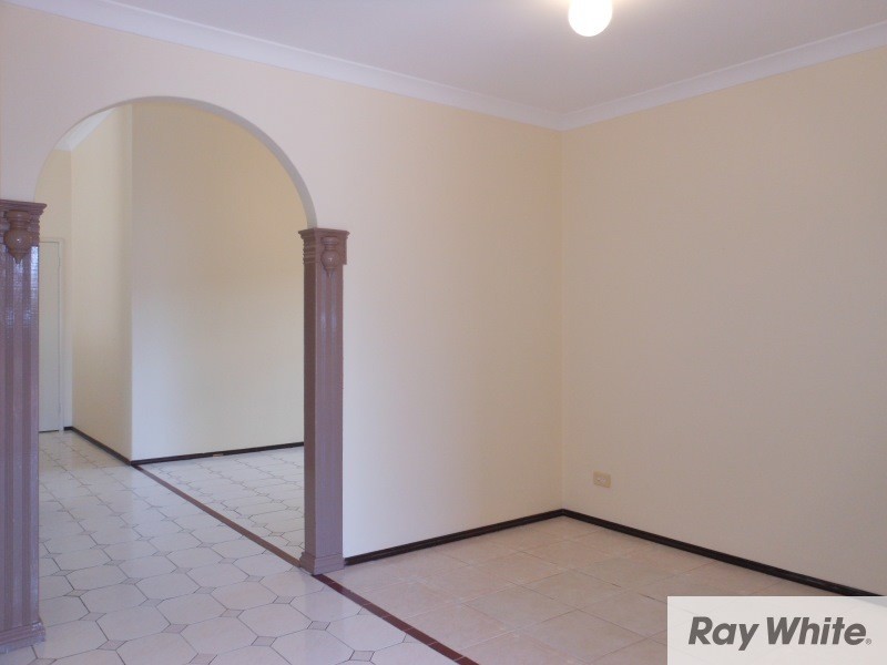 25 Ulandi Court, Beckenham WA 6107