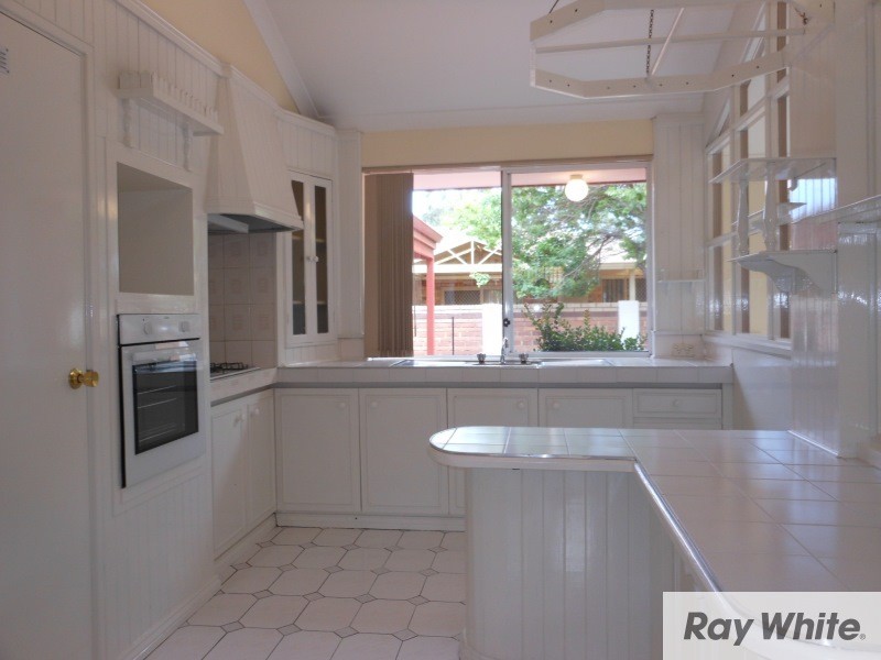 25 Ulandi Court, Beckenham WA 6107