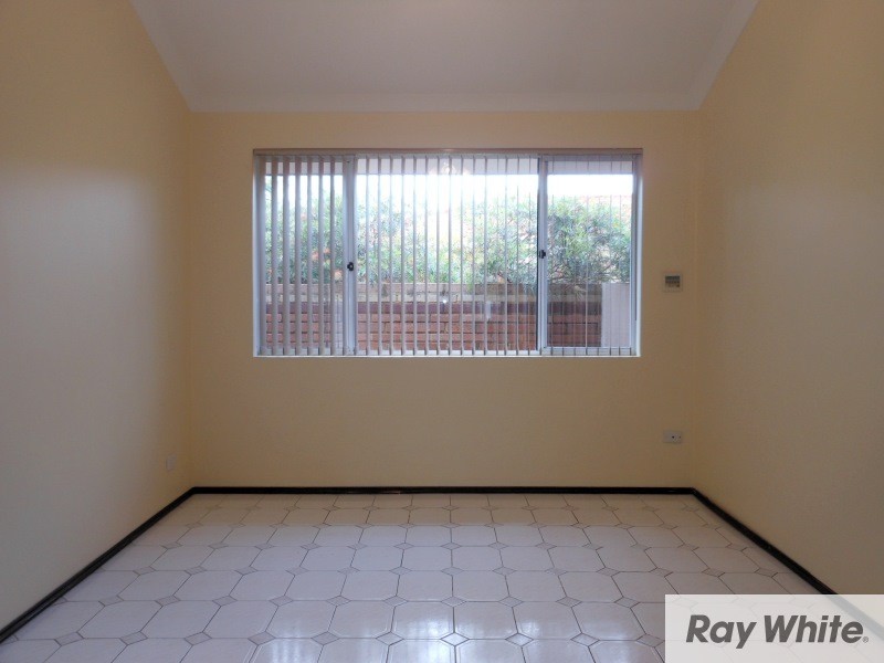 25 Ulandi Court, Beckenham WA 6107