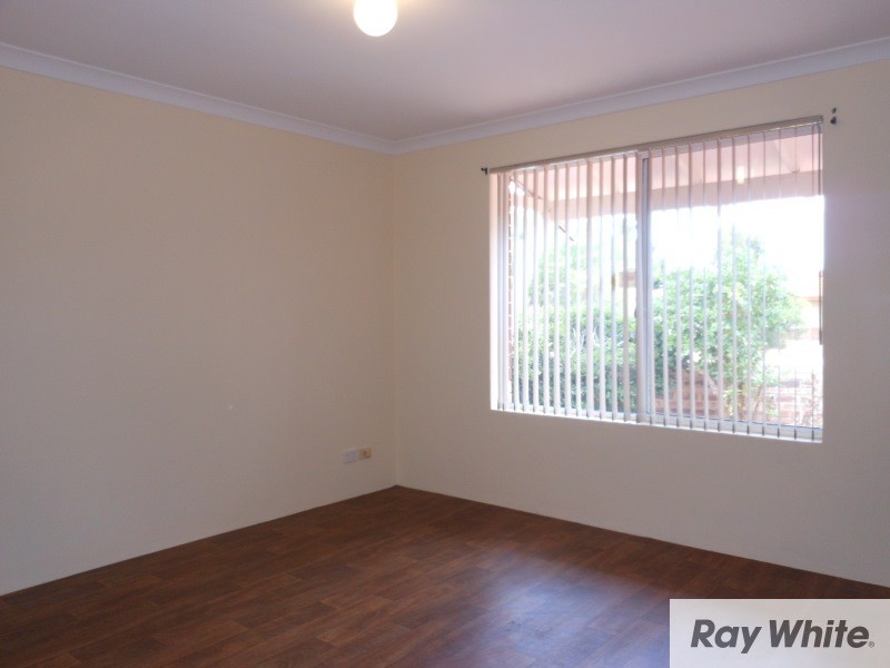 25 Ulandi Court, Beckenham WA 6107