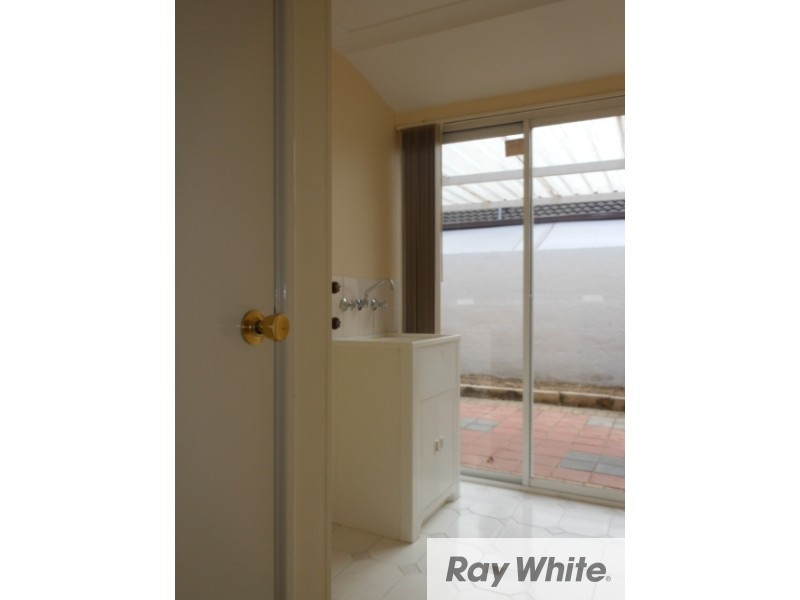 25 Ulandi Court, Beckenham WA 6107