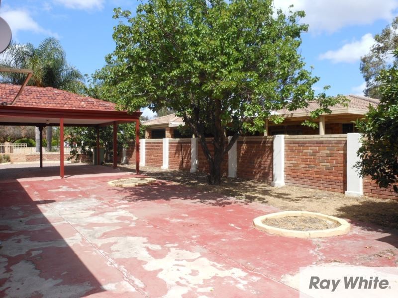 25 Ulandi Court, Beckenham WA 6107