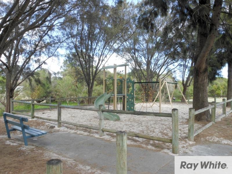 25 Ulandi Court, Beckenham WA 6107