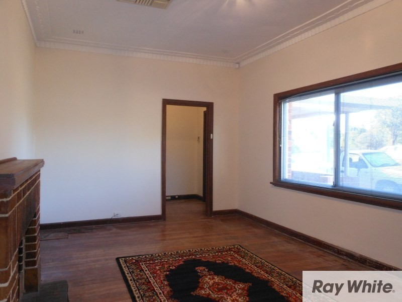 91 Manning Road, Manning WA 6152