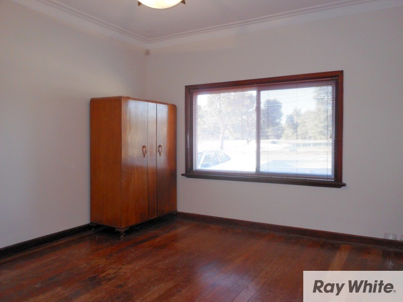 91 Manning Road, Manning WA 6152