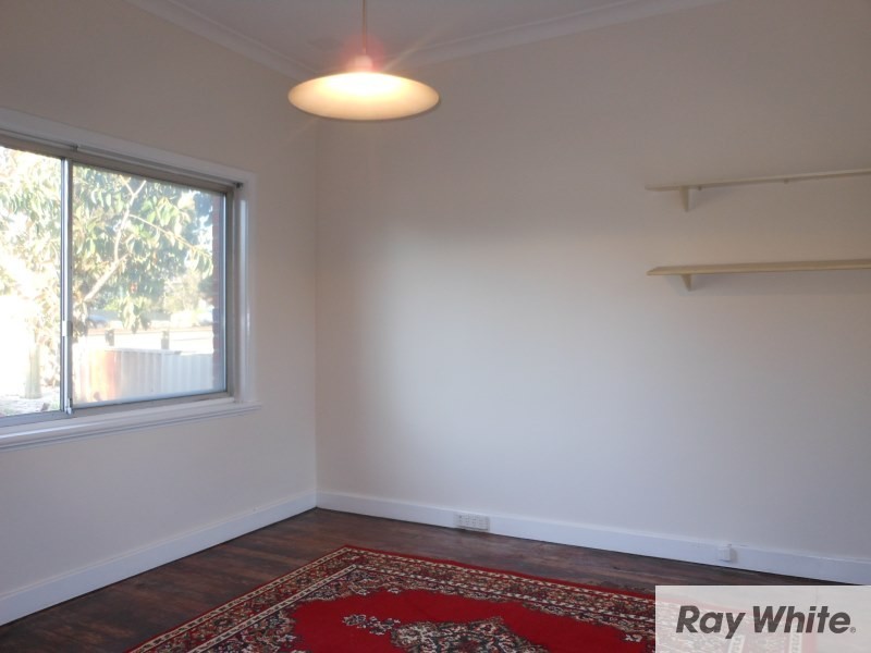 91 Manning Road, Manning WA 6152