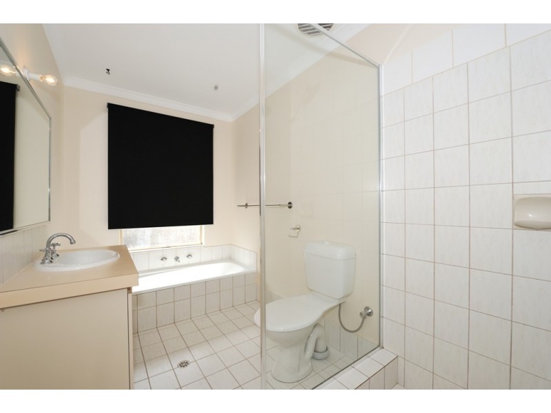 4/1A Isobel Street, Bentley WA 6102