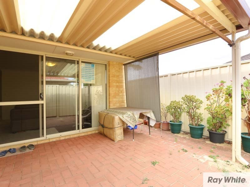 8/35 Nicholson Road, Cannington WA 6107