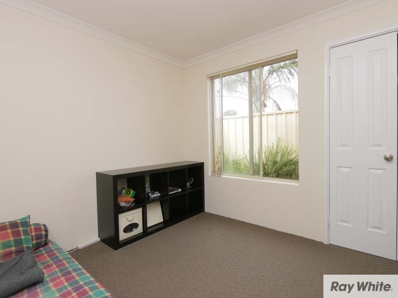 8/35 Nicholson Road, Cannington WA 6107