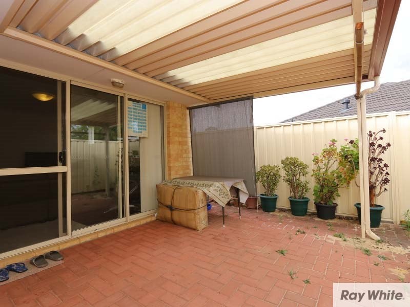 8/35 Nicholson Road, Cannington WA 6107