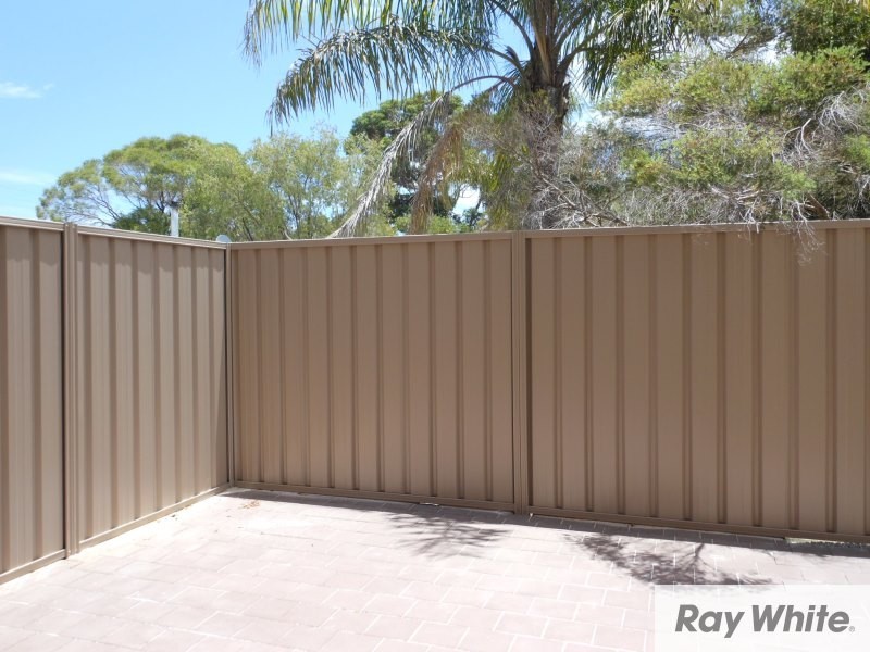 3/28 Central Terrace, Beckenham WA 6107