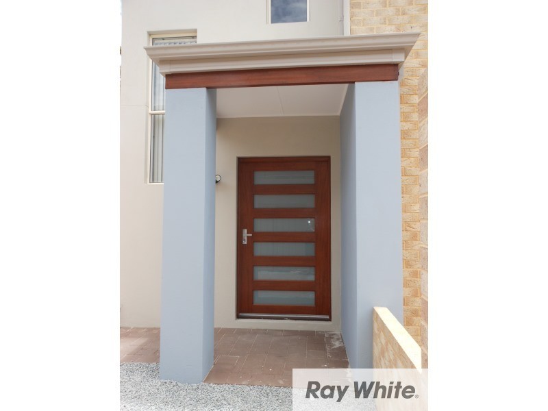 28D Central Terrace, Beckenham WA 6107