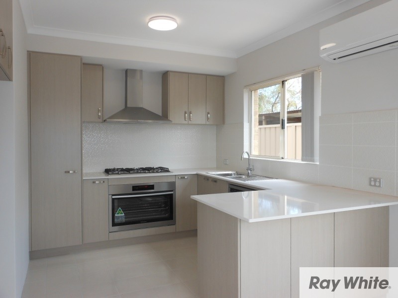 28D Central Terrace, Beckenham WA 6107