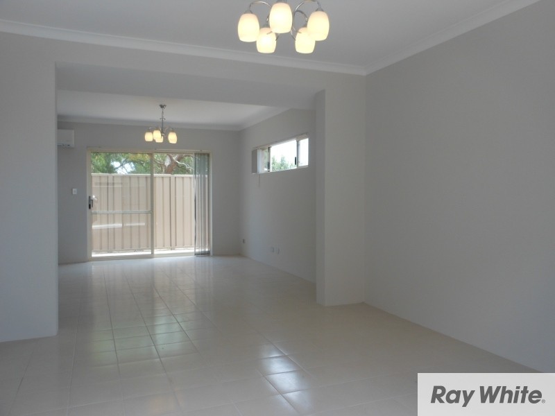 28D Central Terrace, Beckenham WA 6107